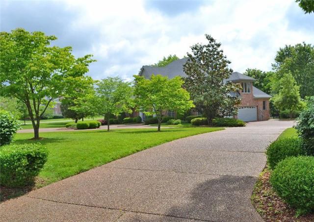 2112 Lake Ridge Way, Franklin, TN 37069