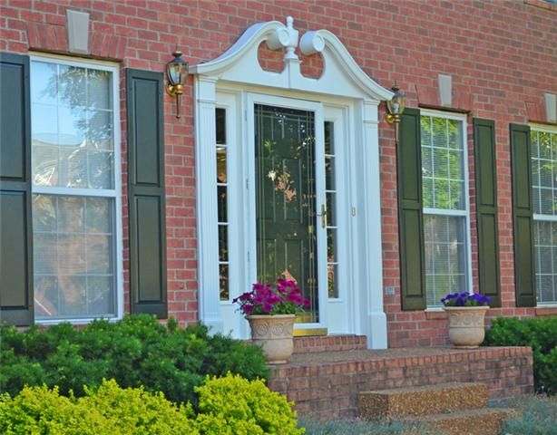 1033 Carden Dr, Franklin, TN 37069