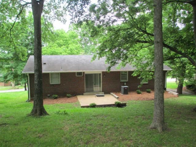 302 Bonnahurst Dr, Hermitage, TN 37076
