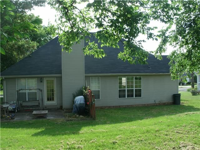 339 Trey Ln, Gallatin, TN 37066