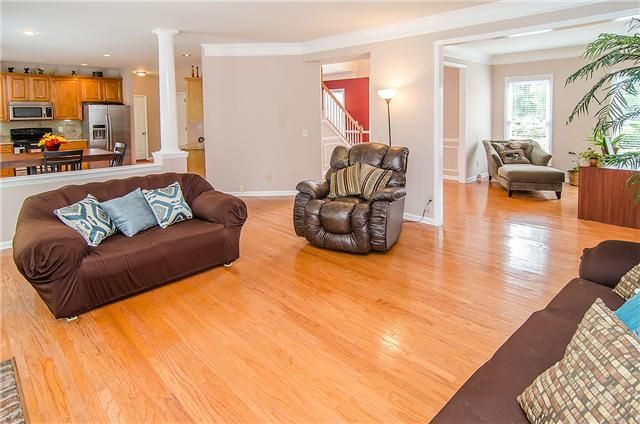 1713 Grandy Pl, Old Hickory, TN 37138