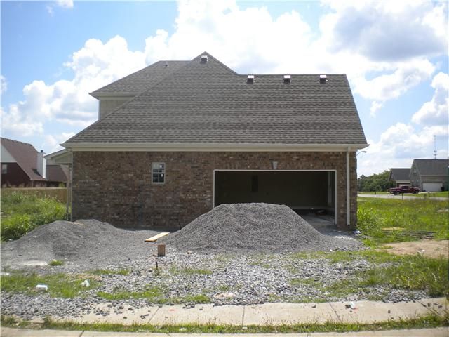 5124 Bumblebee Dr, Murfreesboro, TN 37129