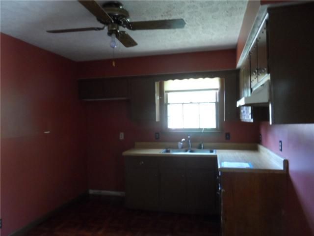 242 Township Dr, Hendersonville, TN 37075