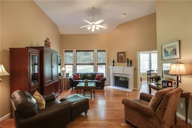 509 Vinings Ct, Franklin, TN 37067