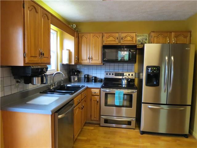 2255 Thompson Rd, Murfreesboro, TN 37128