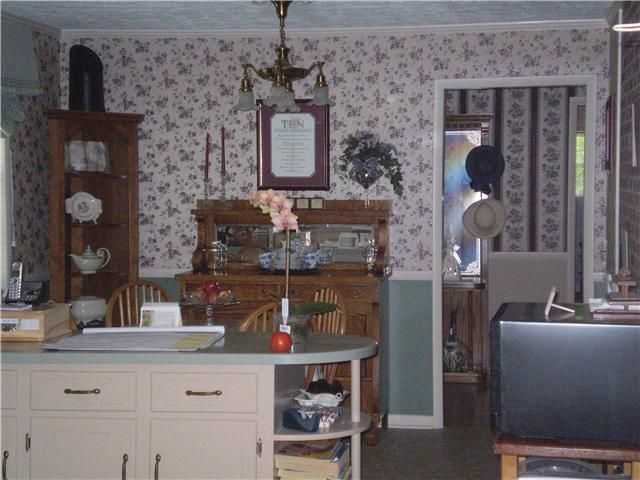 1144 Leatherwood Rd, White Bluff, TN 37187