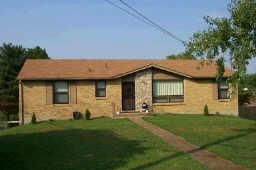 682 Harding Pl, Nashville, TN 37211