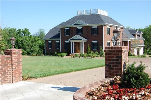 805 Murfreesboro Rd, Franklin, TN 37064
