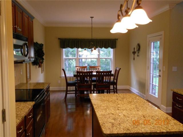 1432 Marathon Dr, Murfreesboro, TN 37129