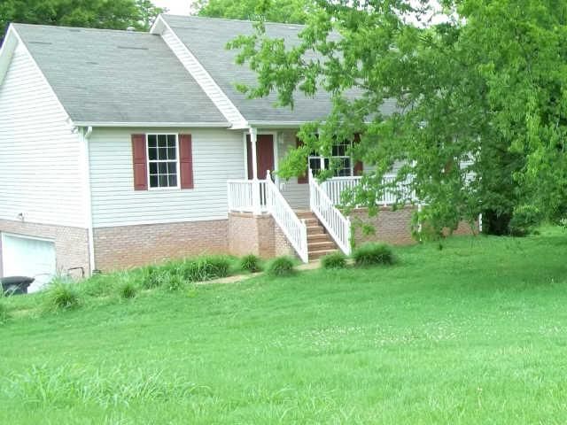 1400 Potter Dr, Columbia, TN 38401