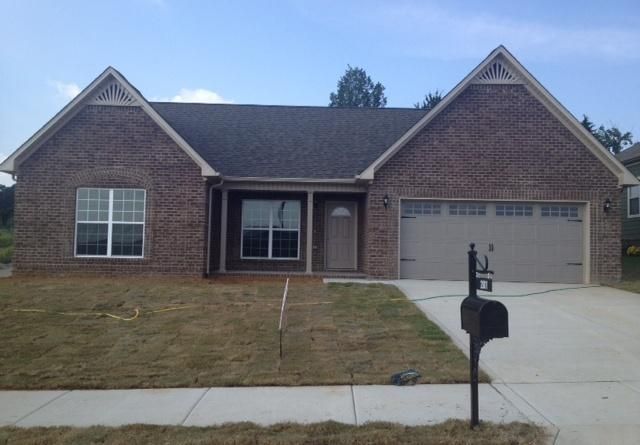 2001 Slayton Dr, Spring Hill, TN 37174