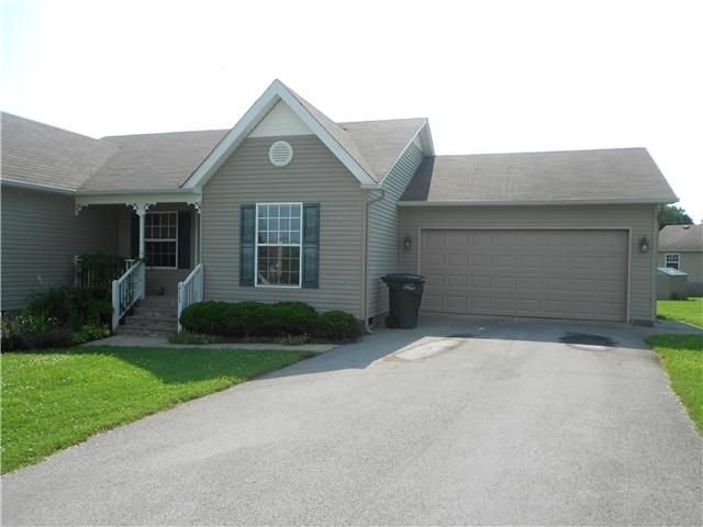2116 Carrie Ct, Columbia, TN 38401