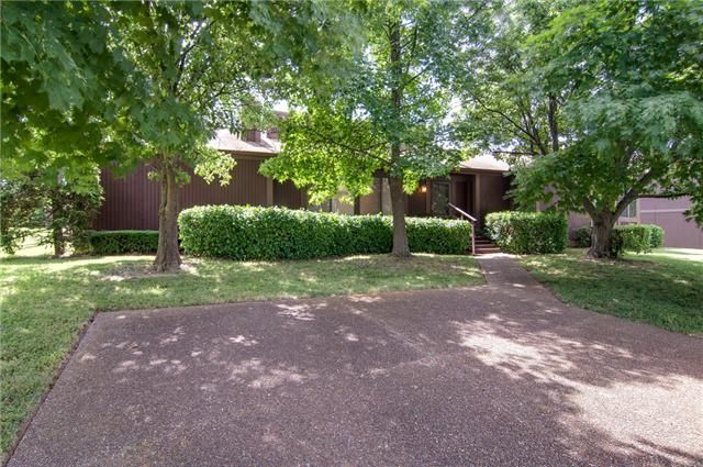 806 Williamsburg West Dr #806, Nashville, TN 37221