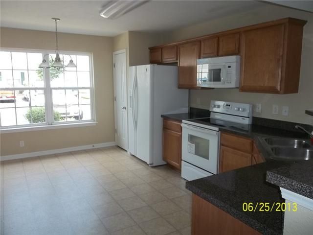 417 Arapaho Dr, Murfreesboro, TN 37128