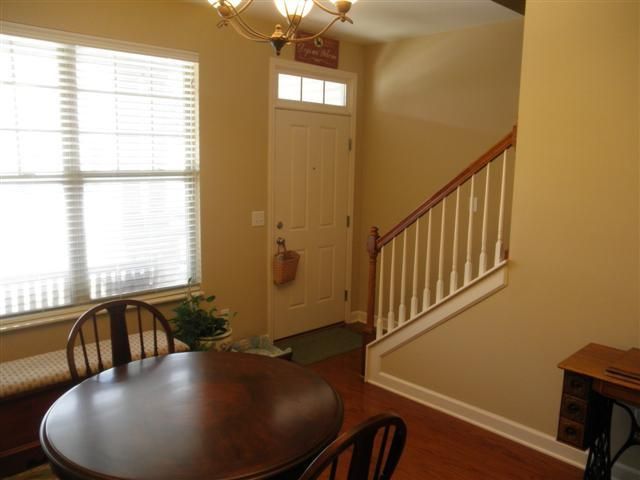 526 Griffin Cir #526, Hermitage, TN 37076