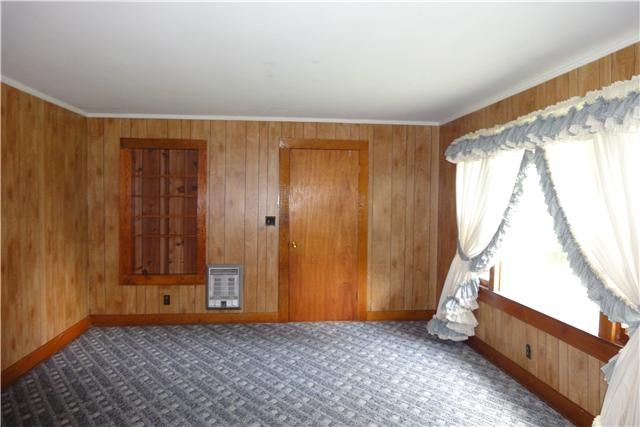 2560 Highway 47 E, Burns, TN 37029