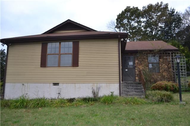 653 Hidden Hill Dr, Hermitage, TN 37076