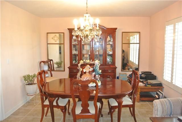 1622 Rock Bridge Rd, Bethpage, TN 37022