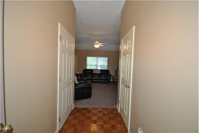 126 Cloverfield Ct, Hendersonville, TN 37075