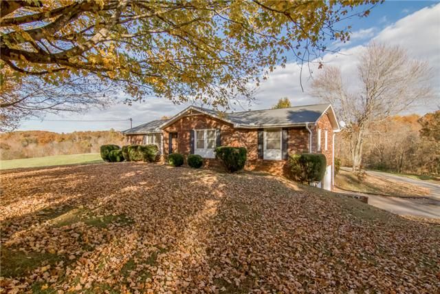 4470 Hwy 48 N, Charlotte, TN 37036