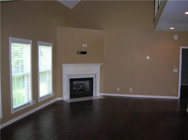 1000 Willow Park Cir, Hendersonville, TN 37075