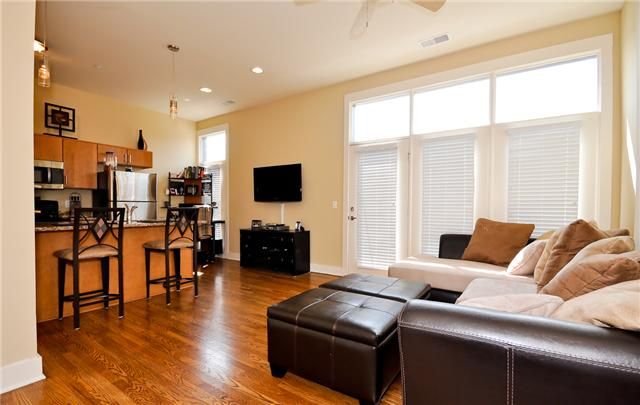 344 Harrison St 301, Nashville, TN 37219