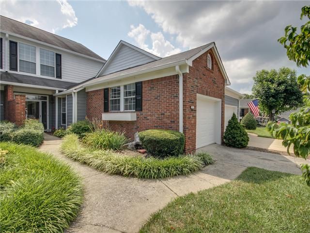 231 Green Harbor Rd #7, Old Hickory, TN 37138