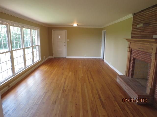 1707 Windover Dr, Nashville, TN 37218