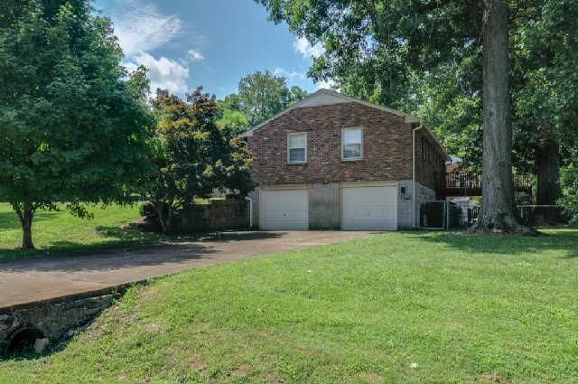 3135 Edgemont Dr, Nashville, TN 37214