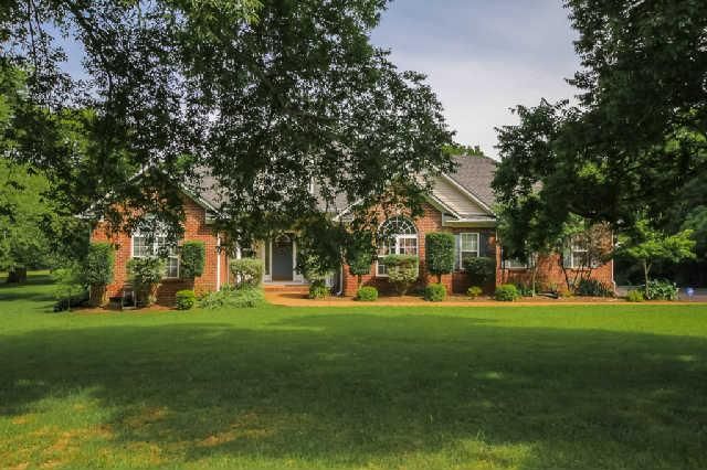 3625 Stonecreek Dr, Spring Hill, TN 37174