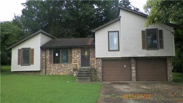 121 Cedarcroft Ct, Antioch, TN 37013