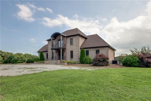 6742 Owen Hill Rd, College Grove, TN 37046