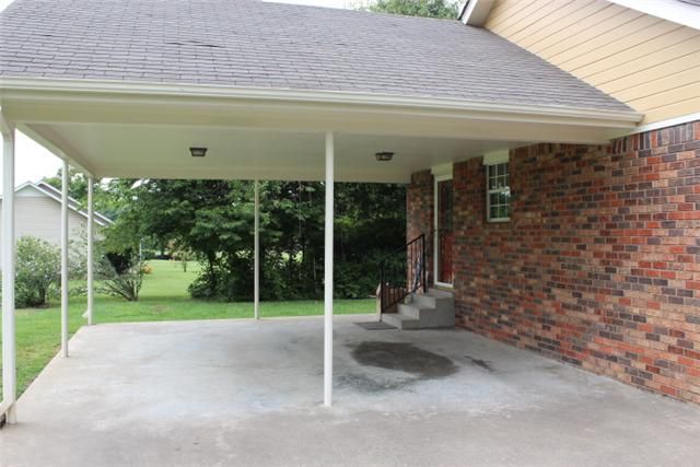 540 Hillside Ln, Gallatin, TN 37066