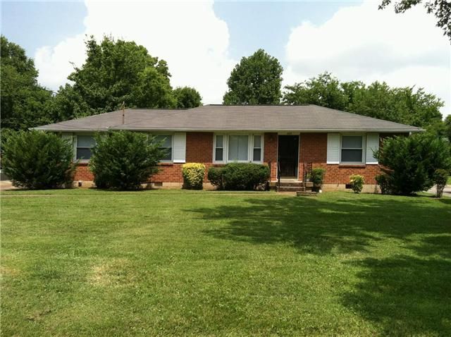 223 Jacksonian Dr, Hermitage, TN 37076