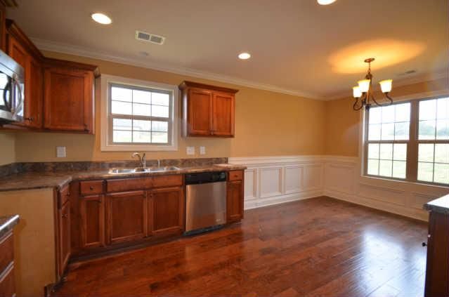 207 Hickory Point Dr #34, Lebanon, TN 37087