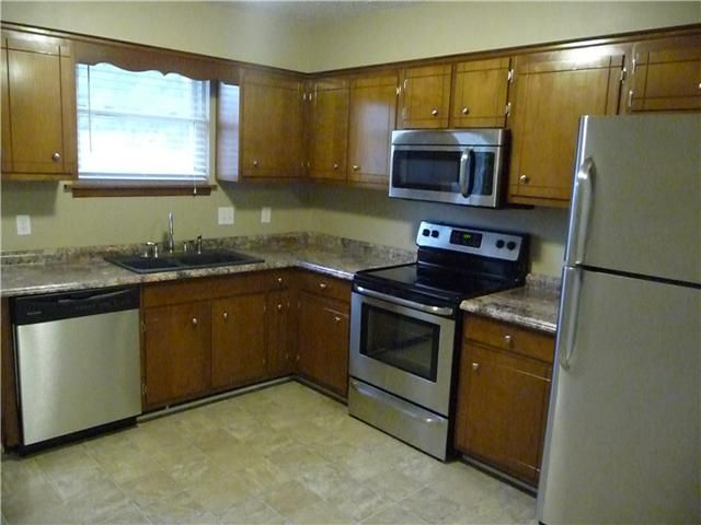 3030 Mossdale Dr, Antioch, TN 37013