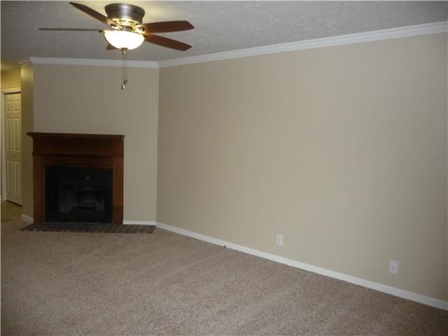 3030 Mossdale Dr, Antioch, TN 37013