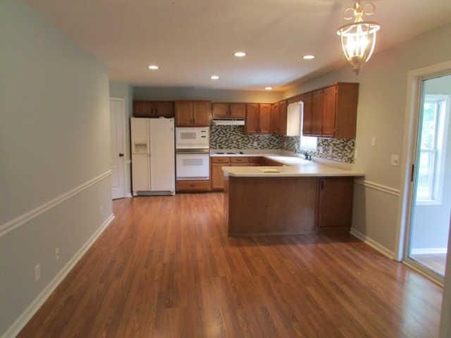 5122 Chesterfield Dr, Murfreesboro, TN 37127