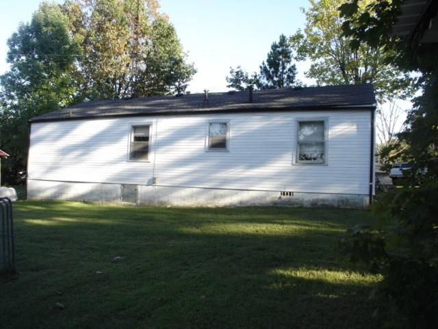 1008 Highland Ave, Greenbrier, TN 37073