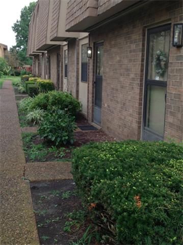 420 Walton Ln Apt B5 #B5, Madison, TN 37115