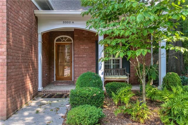 3302A Hobbs Rd, Nashville, TN 37215