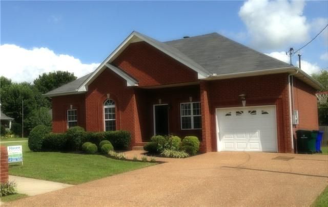 212 Cheyenne Dr, White House, TN 37188