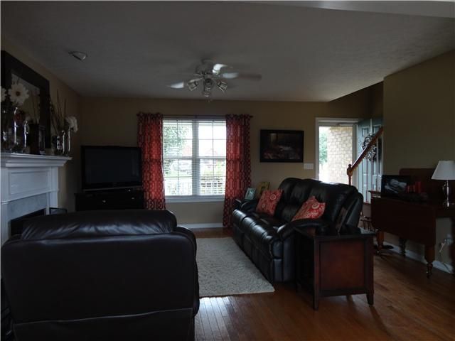 1815 Packard Ct, Spring Hill, TN 37174