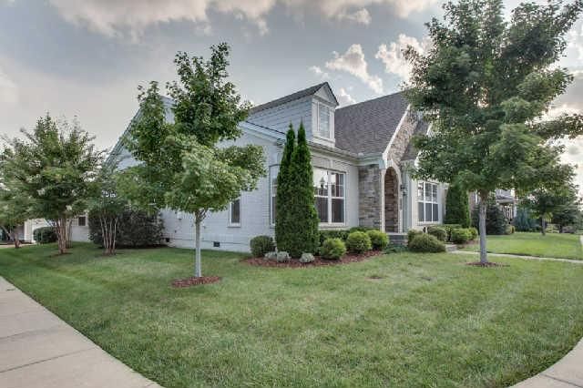 5001 Clover Meadows Dr, Franklin, TN 37067