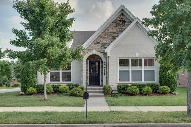 5001 Clover Meadows Dr, Franklin, TN 37067