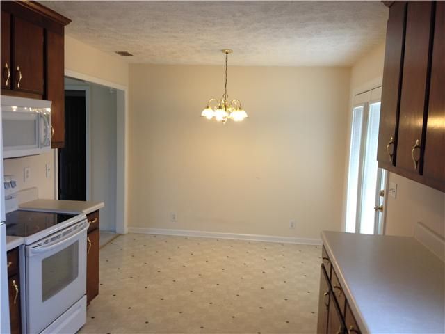 2915 Islington Dr, Murfreesboro, TN 37128