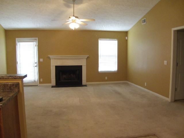 2718 Cayuga Dr, Murfreesboro, TN 37130