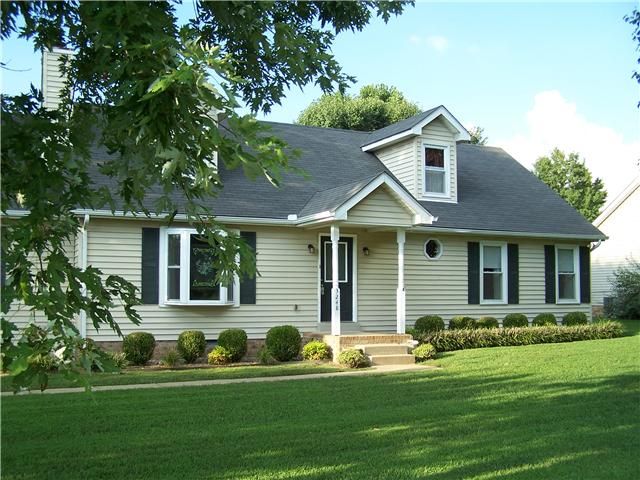 3248 Arthur Dr, Murfreesboro, TN 37127