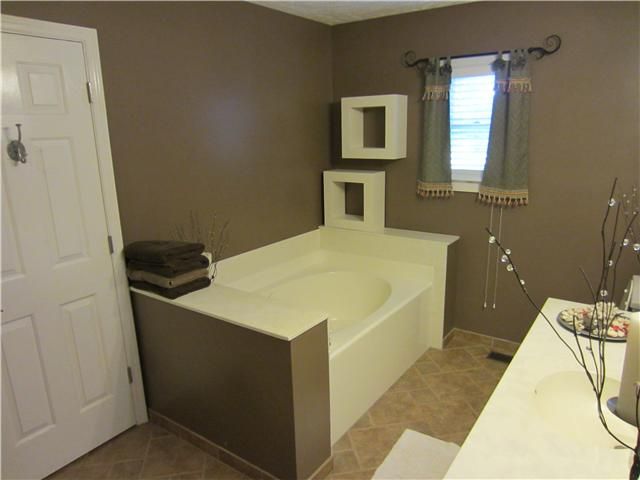 169 Philadelphia Rd, Lebanon, TN 37087