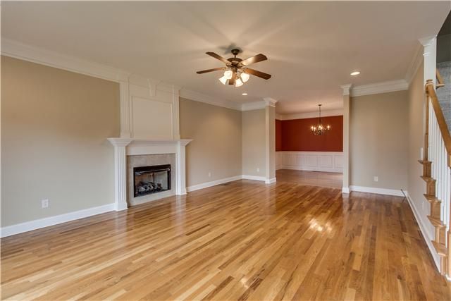 912 Springleaf Ct, Murfreesboro, TN 37130